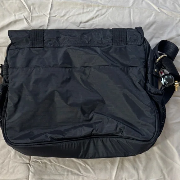 *Rare* Tokidoki Black Messenger Crossbody Bag - Picture 4 of 4